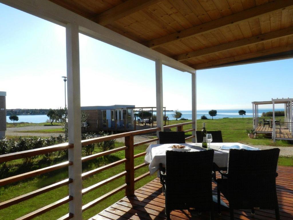 Holiday Mobile Homes Park Riviera Karigador Exterior photo