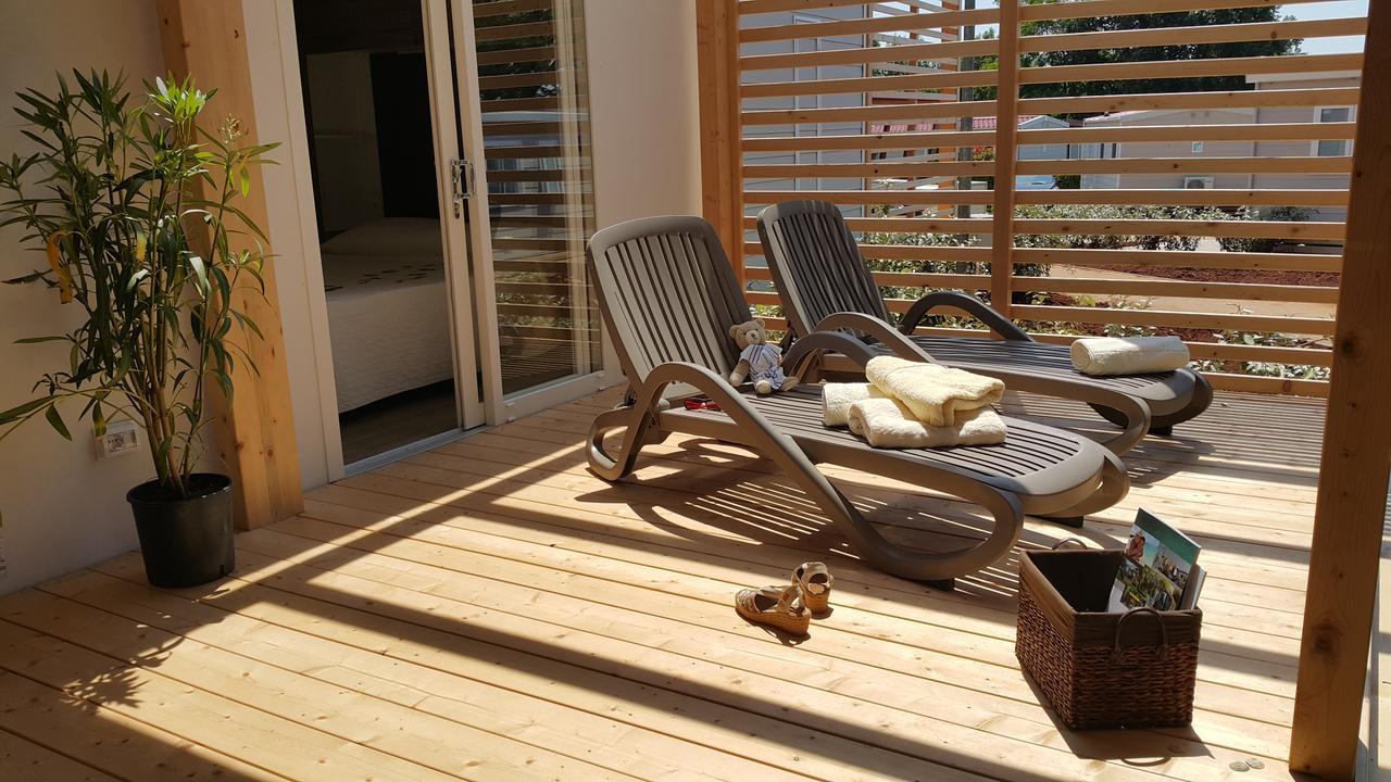 Holiday Mobile Homes Park Riviera Karigador Exterior photo